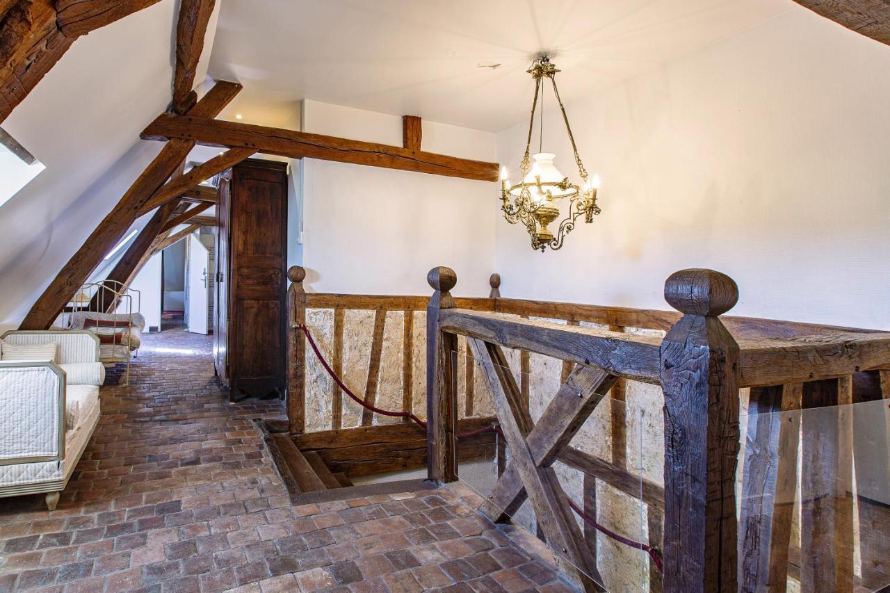 Manoir De La Voute Maison D'Hotes Pouille  ภายนอก รูปภาพ