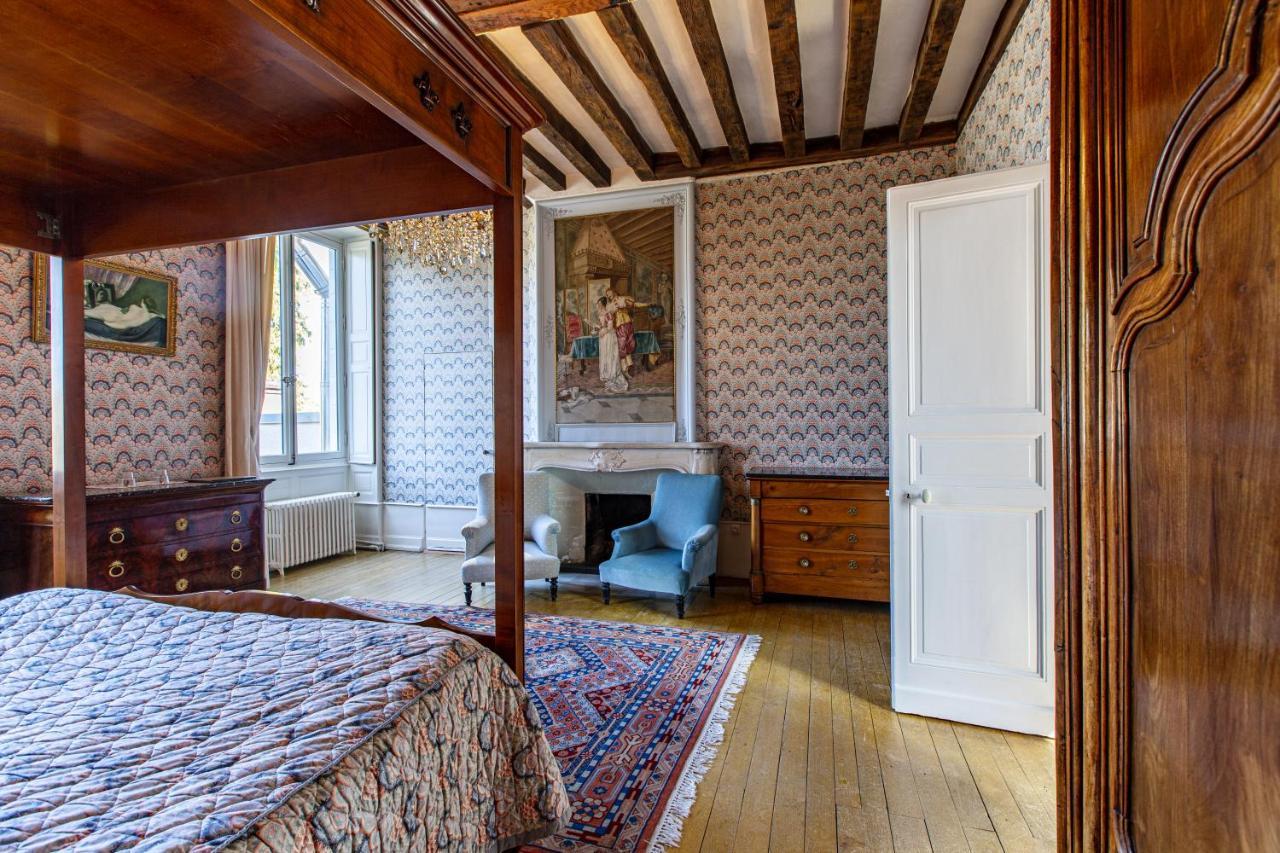 Manoir De La Voute Maison D'Hotes Pouille  ภายนอก รูปภาพ